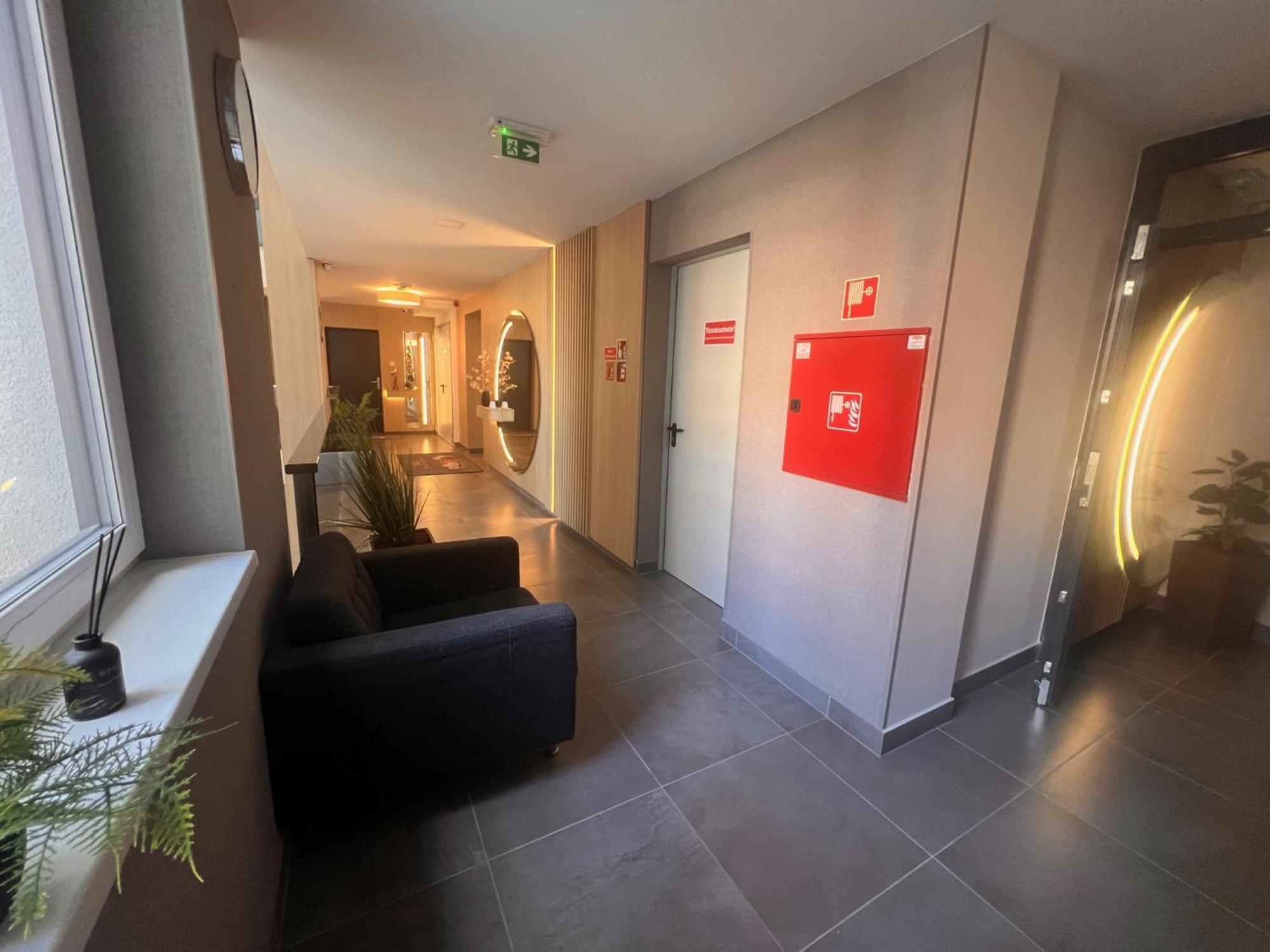 Karzo Property Lk 204 ブダペスト エクステリア 写真