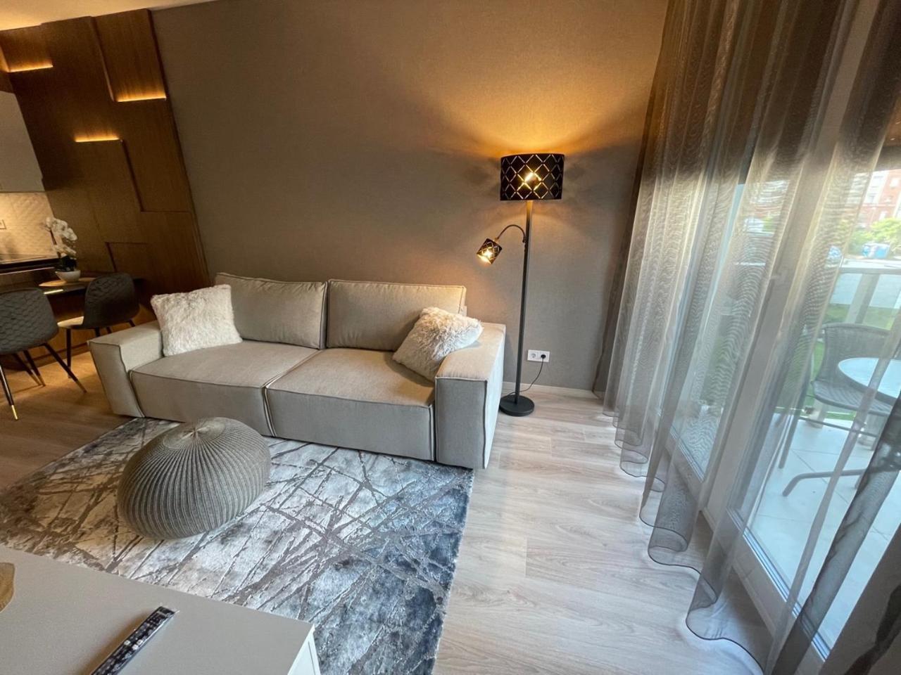 Karzo Property Lk 204 ブダペスト エクステリア 写真